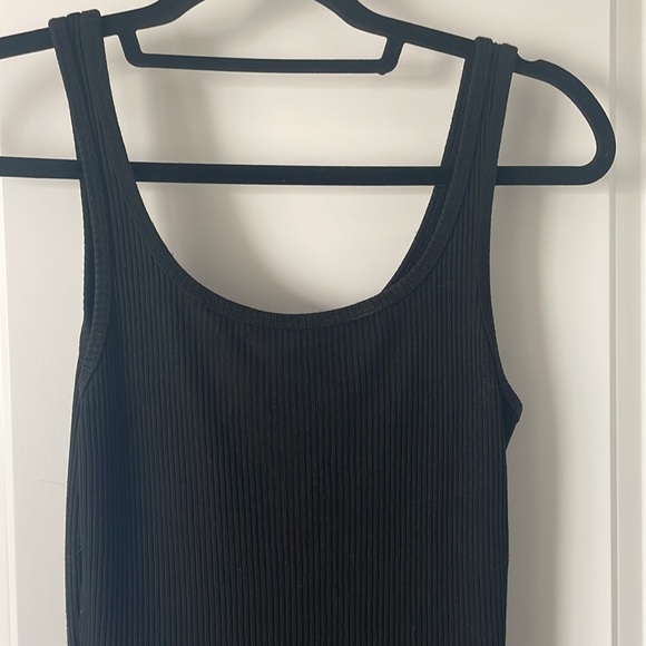 Little black dress BOTH casual and office appropriate - Picture 2 of 3